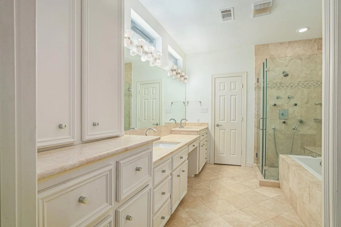 Photo of 8702 Holly Hills Drive