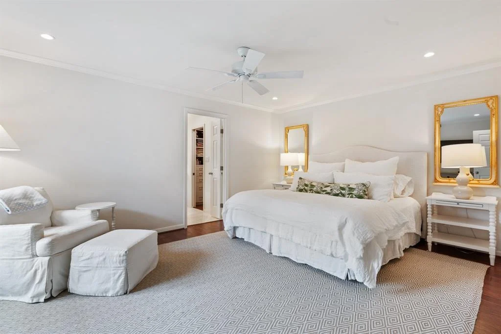 Photo of 7910 Meadowbriar Lane