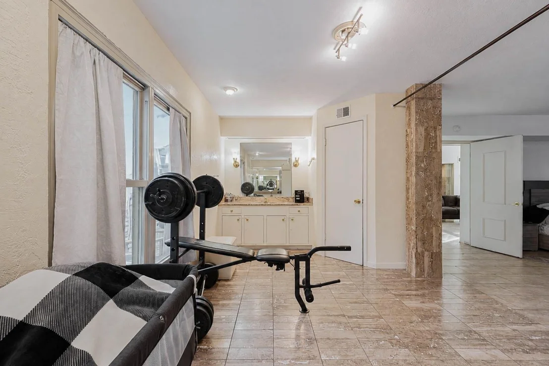 Photo of 601 Westview Terrace Drive