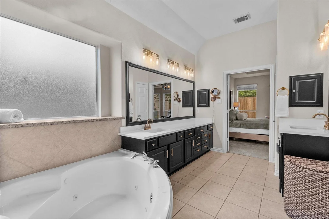 Photo of 6818 Ashton Pines Lane