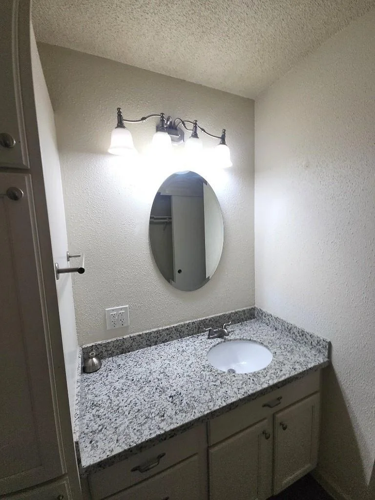 Photo of 3835 Brookwind Drive