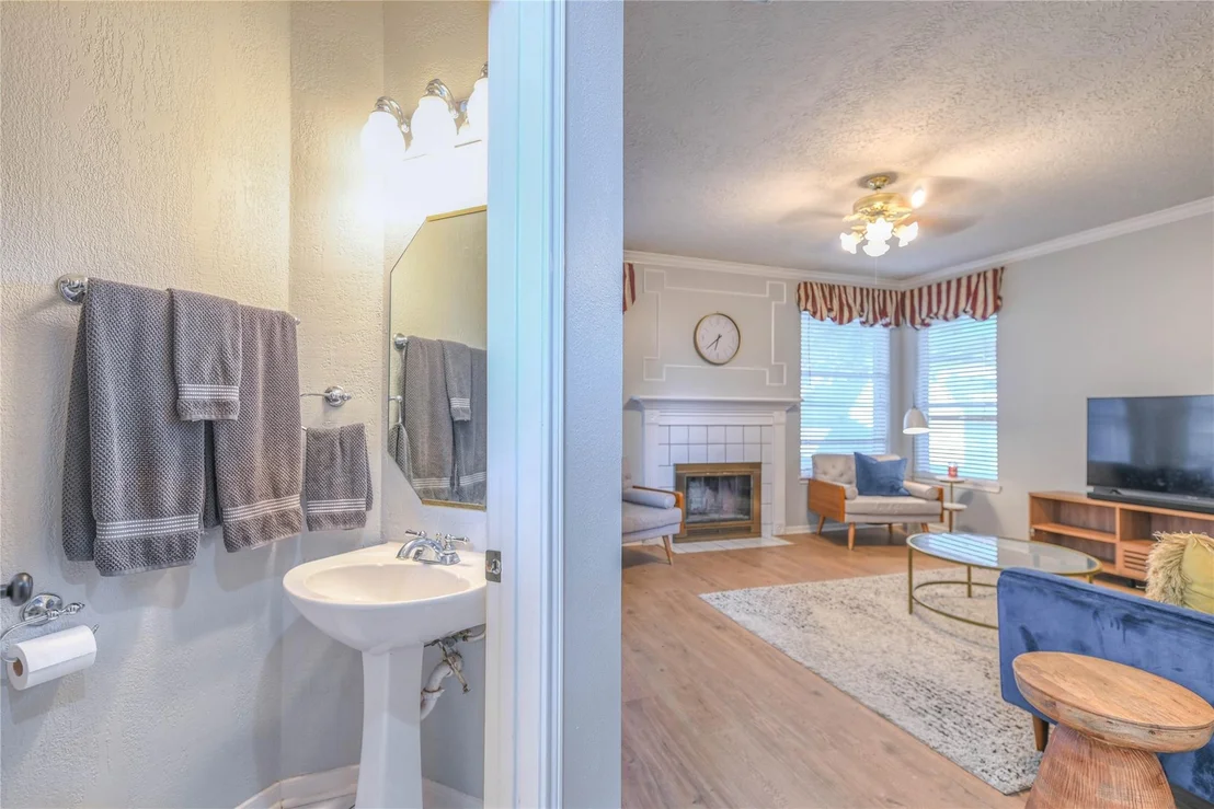 Photo of 3746 Landon Park Drive