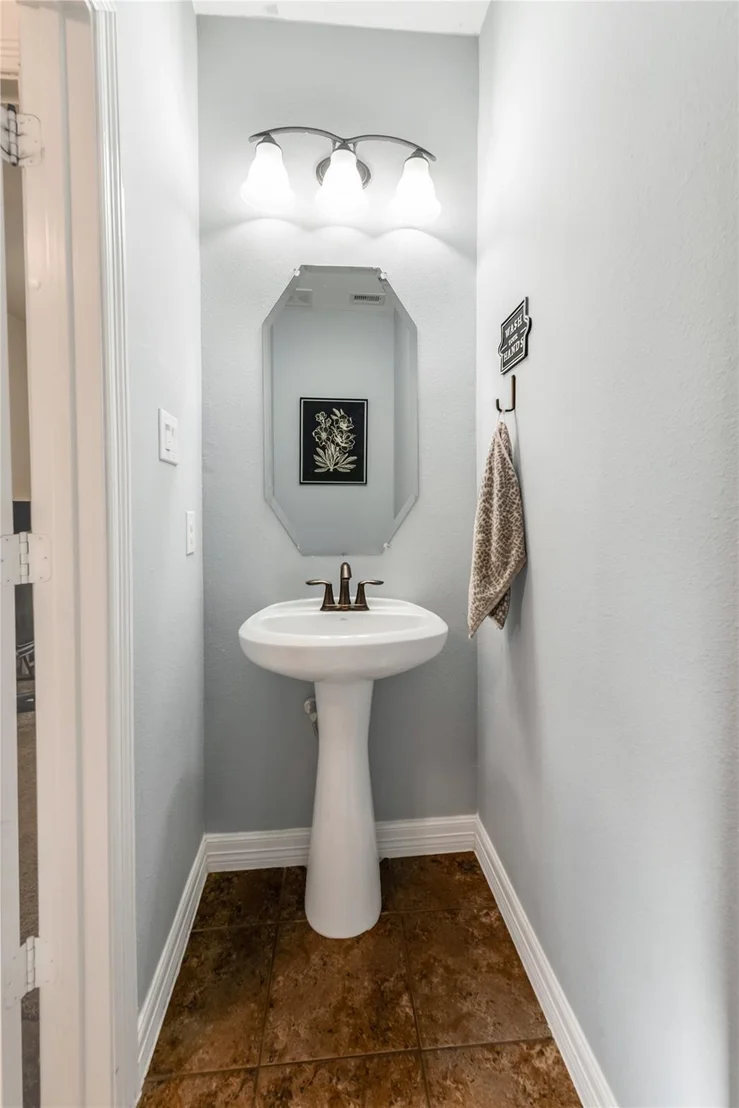 Photo of 702 Aulia Lane