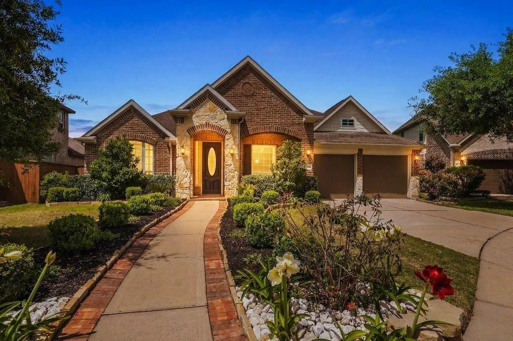 Photo of 17210 Pentland Court