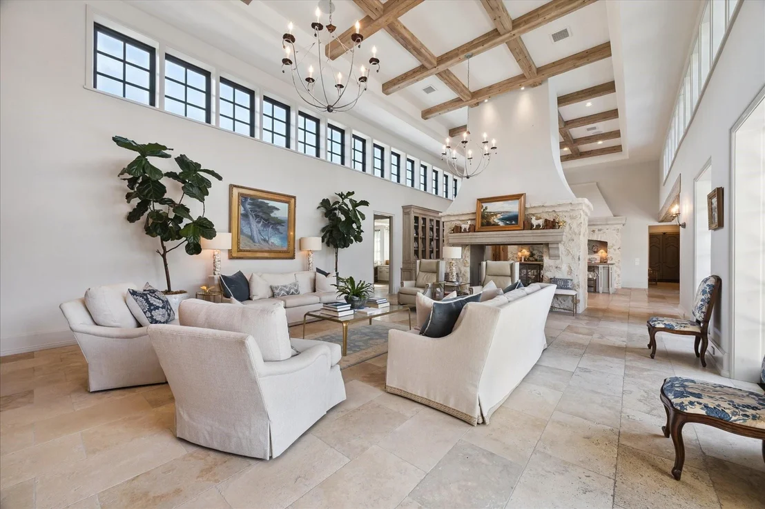 Photo of 5555 Cranbrook Road