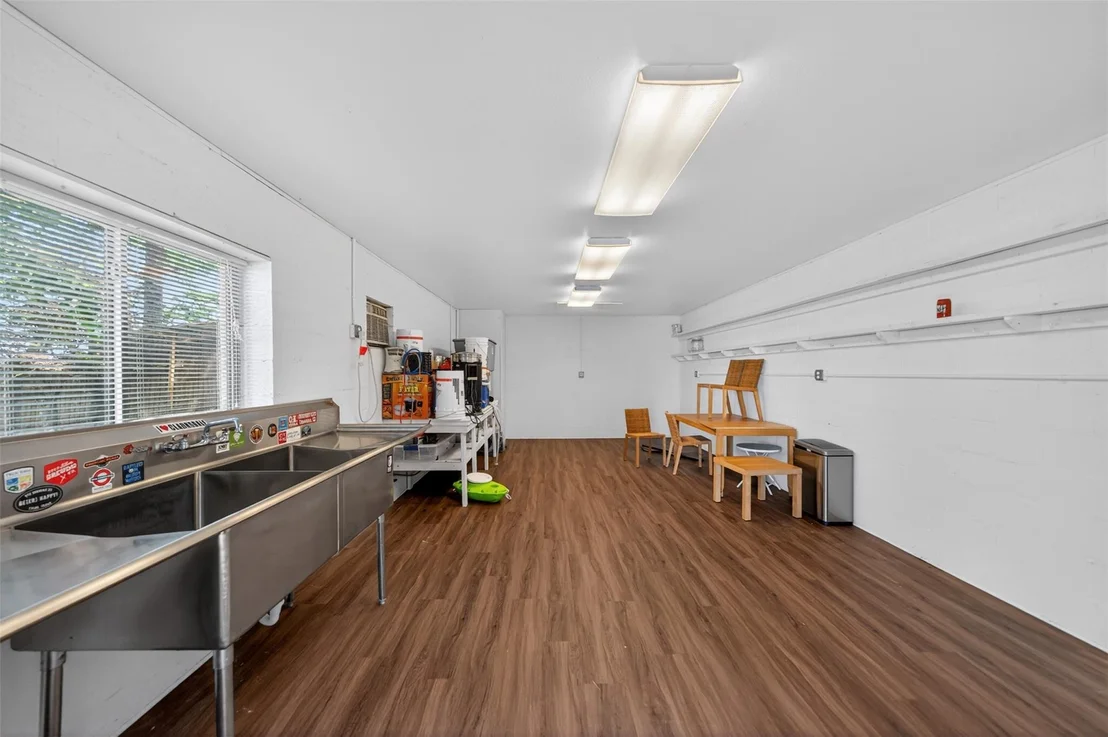 Photo of 20998 Kiva Circle