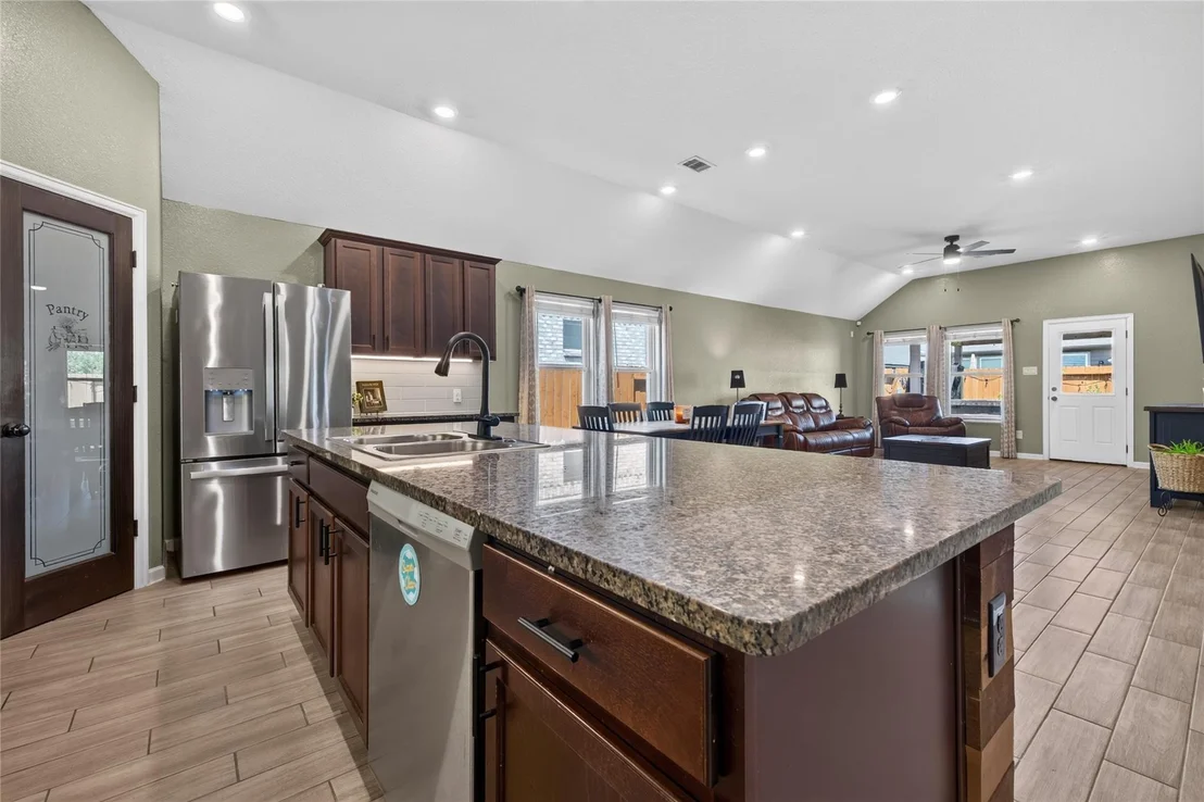 Photo of 25526 Rancho Espirito Lane
