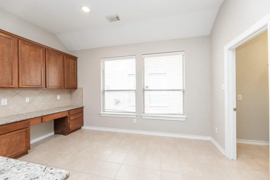 Photo of 5026 Redleaf Forest Lane