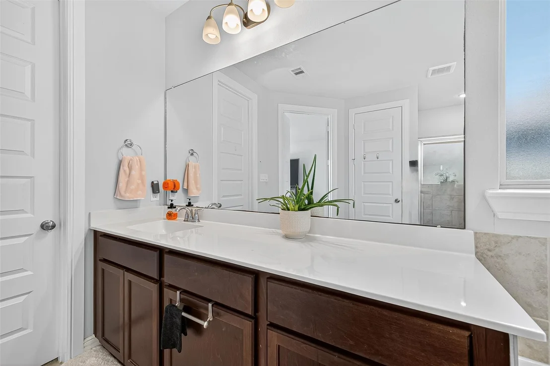 Photo of 8507 Lockridge Valley Trail