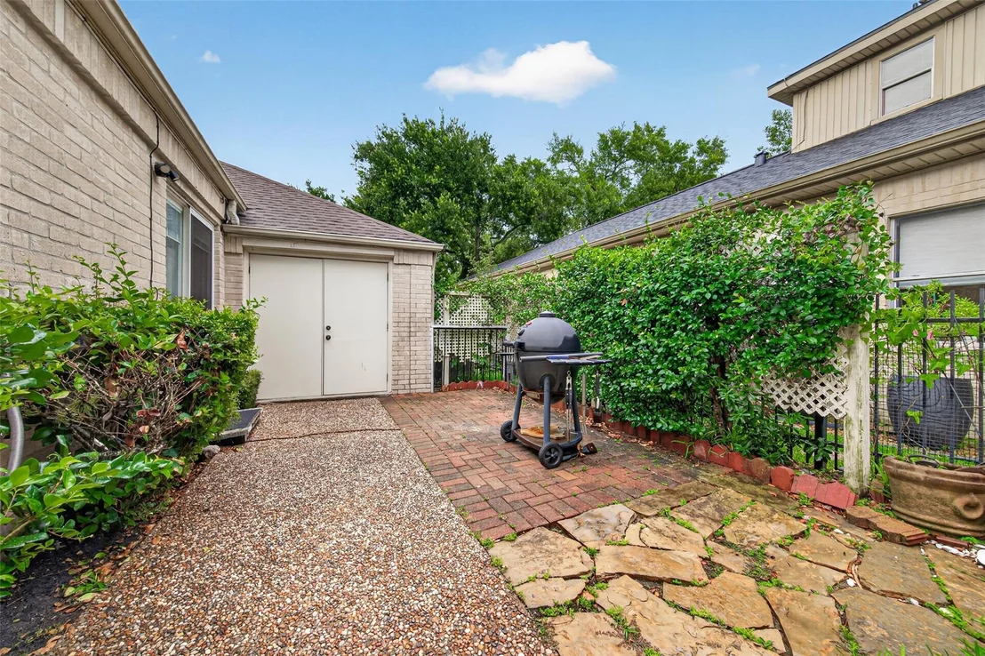 Photo of 618 Longview Drive