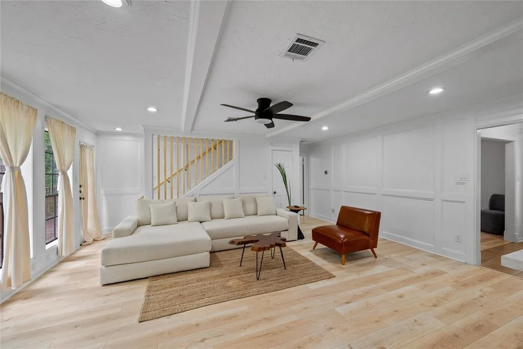 Photo of 8519 Rebawood Drive