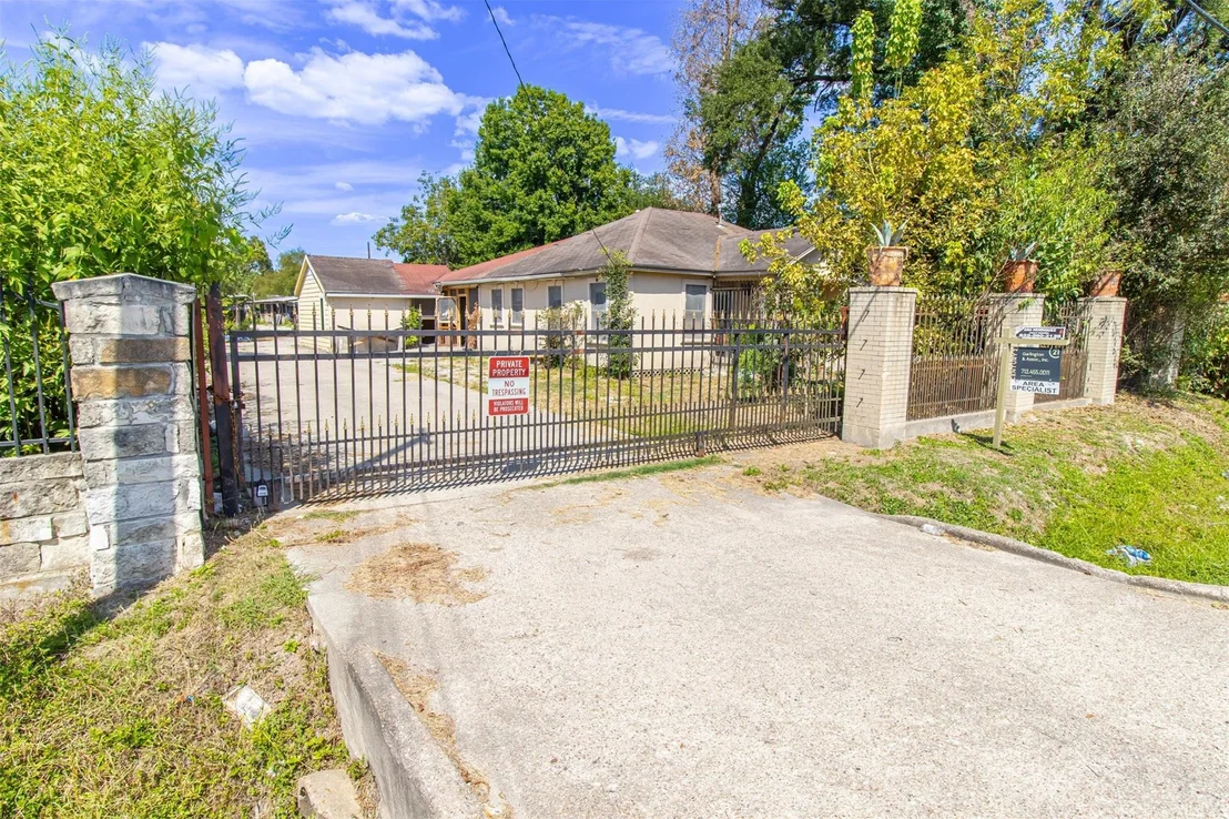 Photo of 931 Mitchell Road