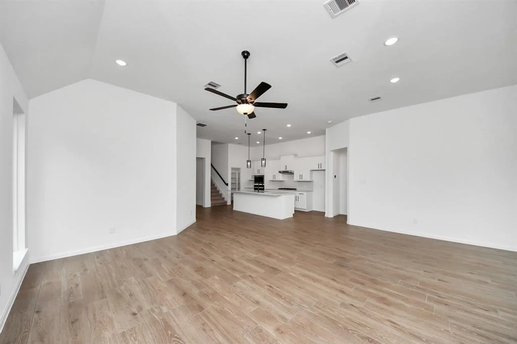 Photo of 7718 Clover Gully Lane