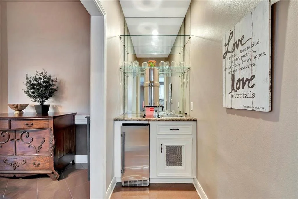 Photo of 2438 Enchanted Isle Drive