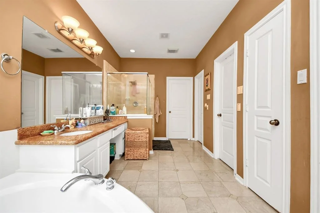 Photo of 12026 Auckland Point