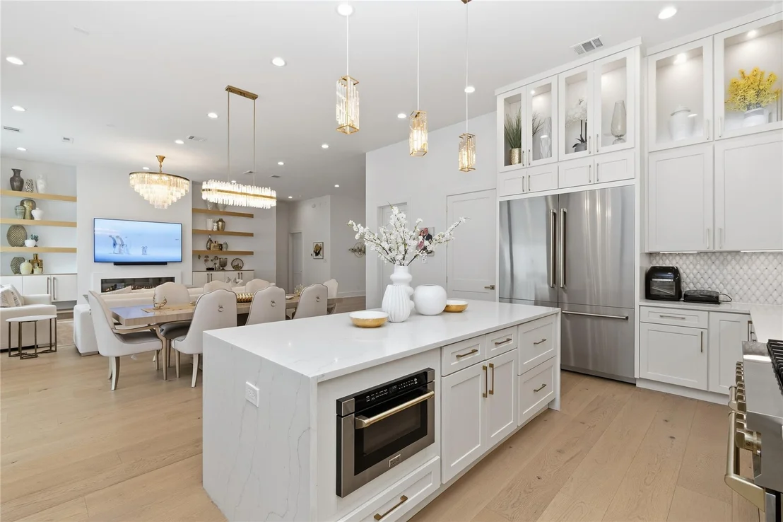 Photo of 13034 Memorial Drive