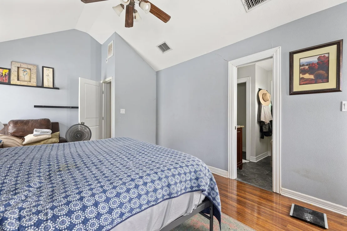 Photo of 809 Howard Street