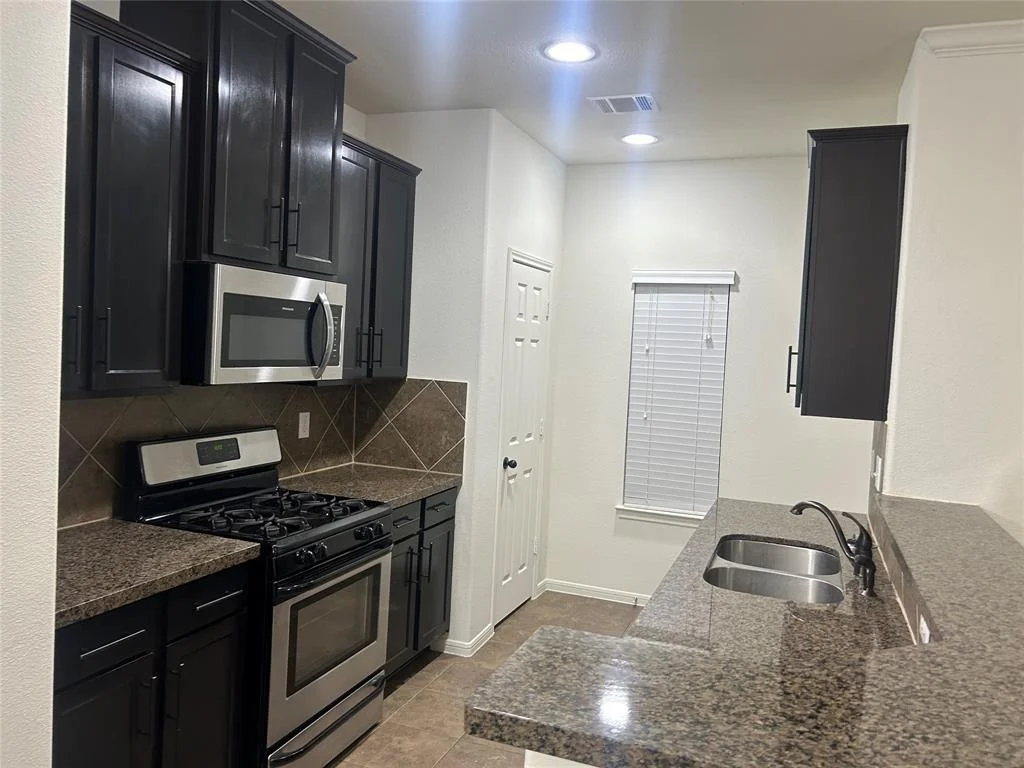 Photo of 6627 Sharpstone Creek Lane