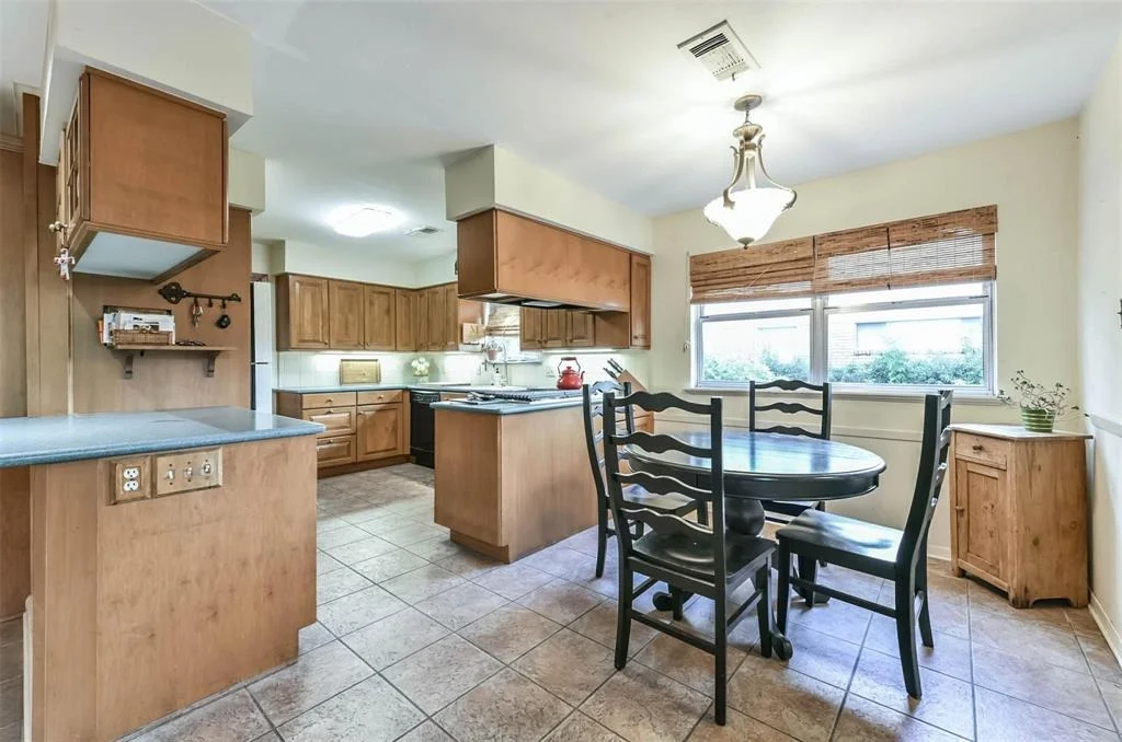 Photo of 8514 Dashwood Drive
