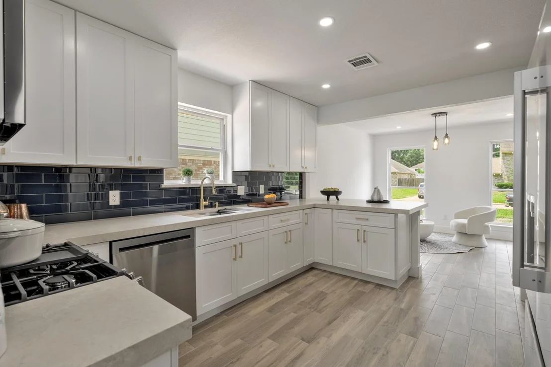 Photo of 3807 Midforest Drive