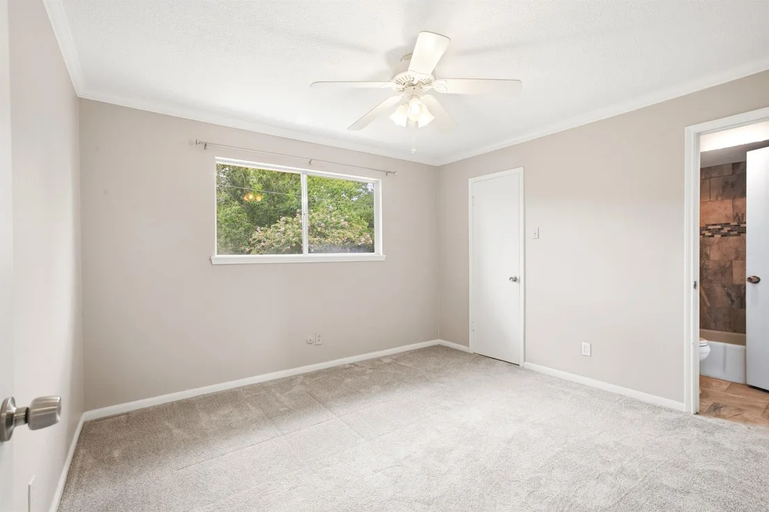 Photo of 614 Houghton Road