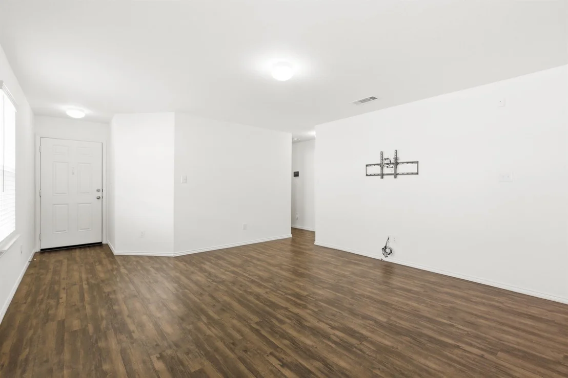 Photo of 24019 Swather Way