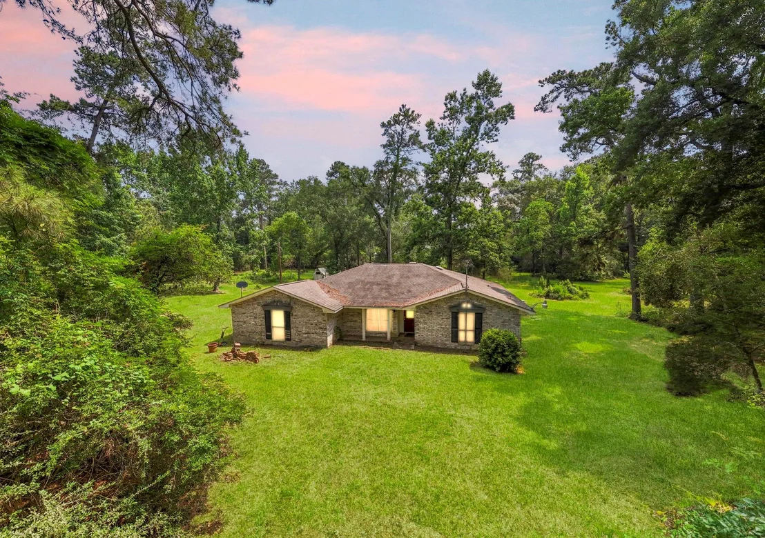Photo of 2395 Southline Road