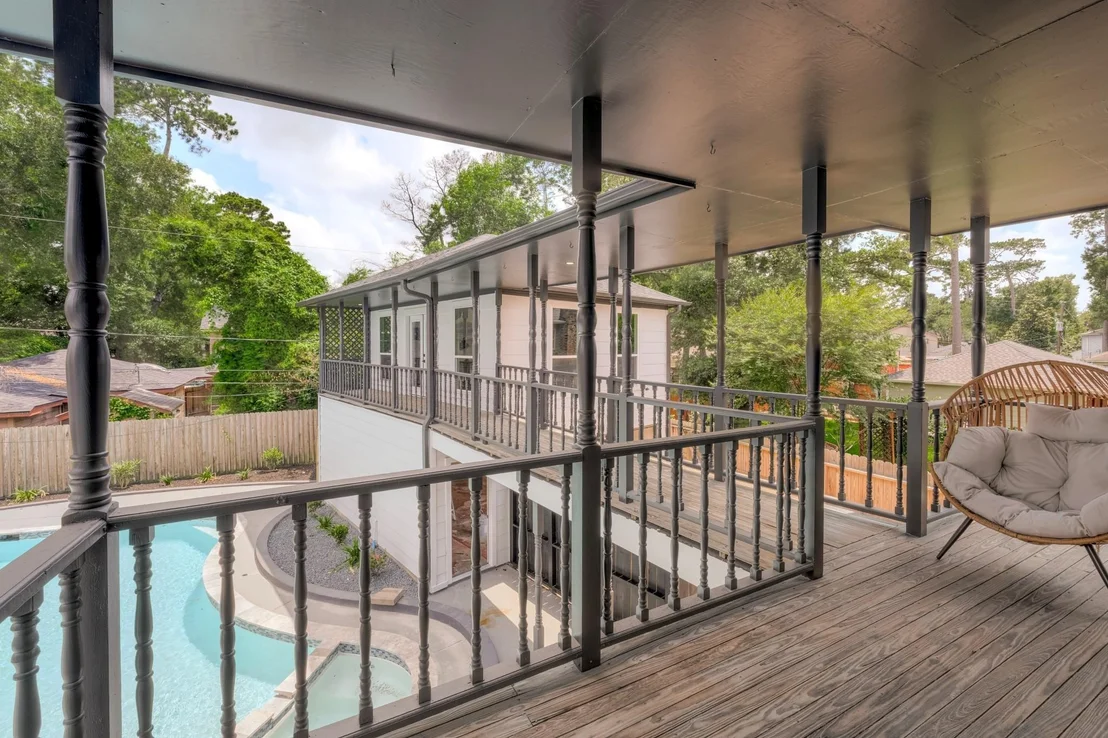 Photo of 3807 Midforest Drive