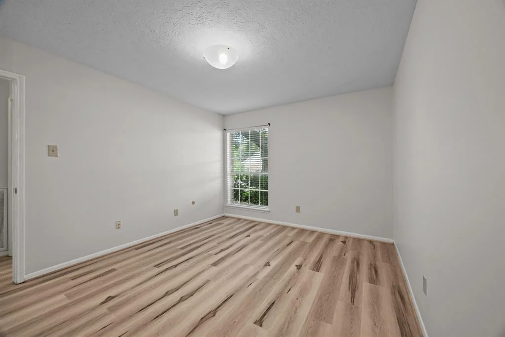 Photo of 4327 Yosemite Drive