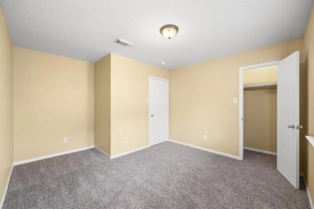 Photo of 7119 Grant Drive