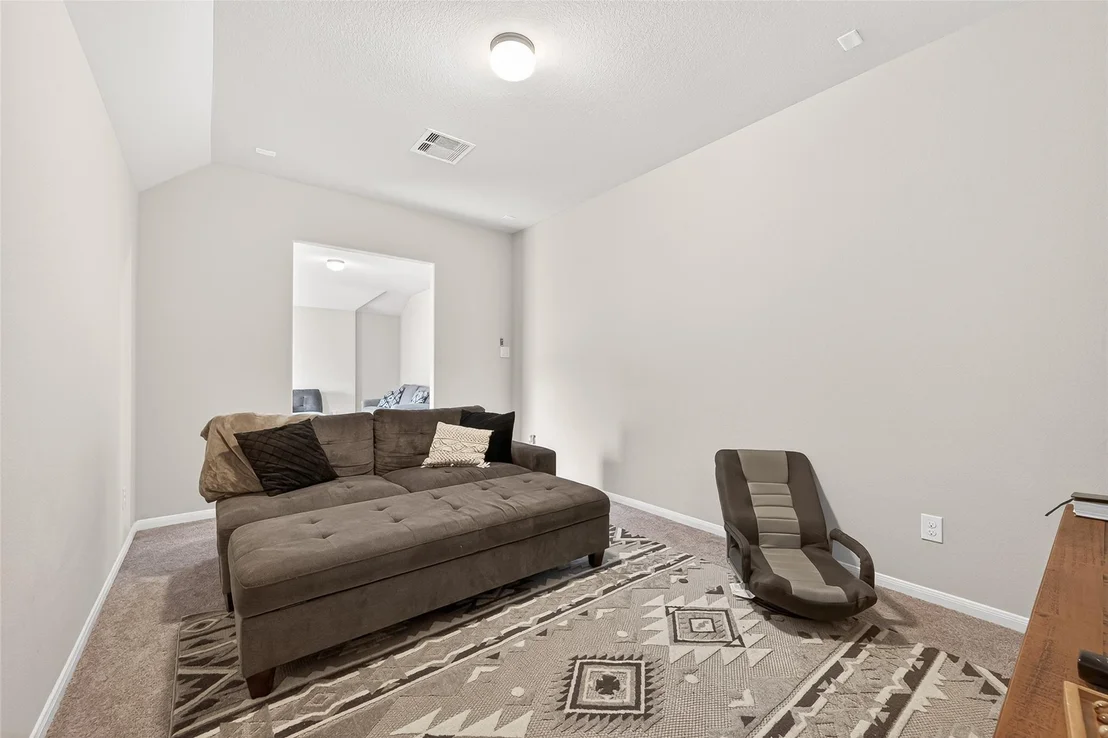 Photo of 107 Sawmill Ridge Road