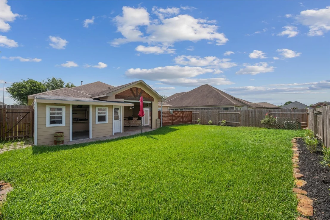 Photo of 8011 Devon Lee Court