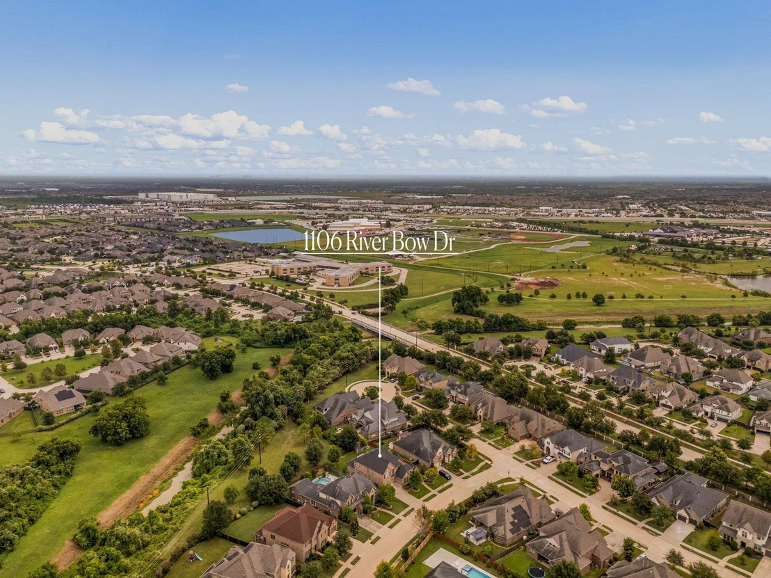 Photo of 1106 River Bow Drive