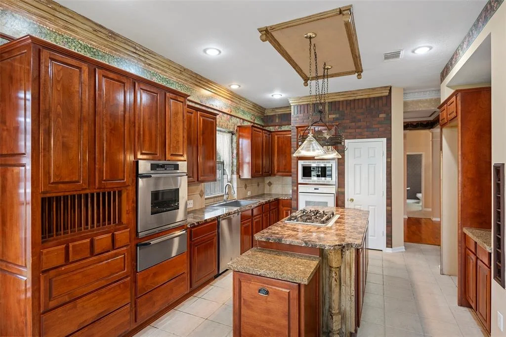 Photo of 17014 Sandestine Drive