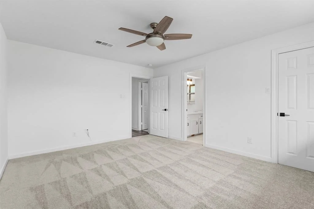 Photo of 600 Pinebrook Lane