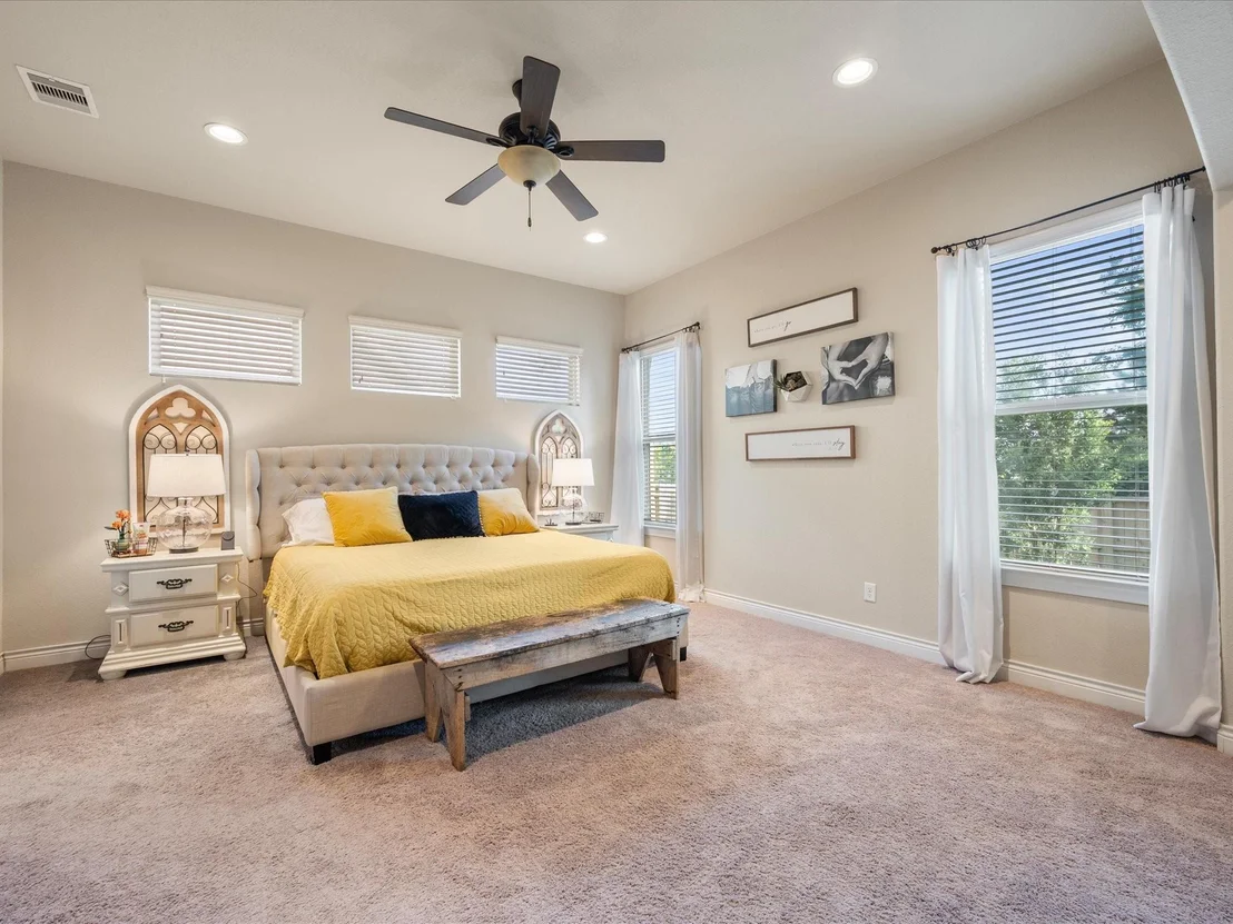 Photo of 8322 Sands Bank Lane