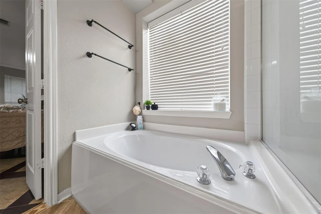 Photo of 31303 Baker Lake Drive