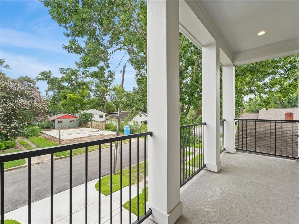 Photo of 1109 Robbie Street