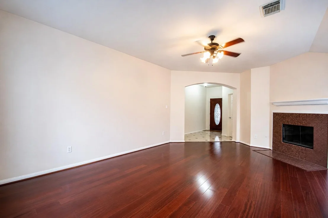 Photo of 8714 Kirksage Drive