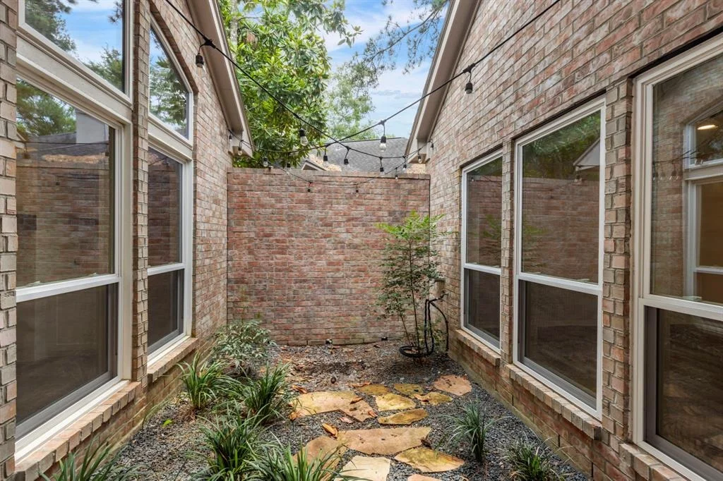Photo of 15 Prism Cove Place