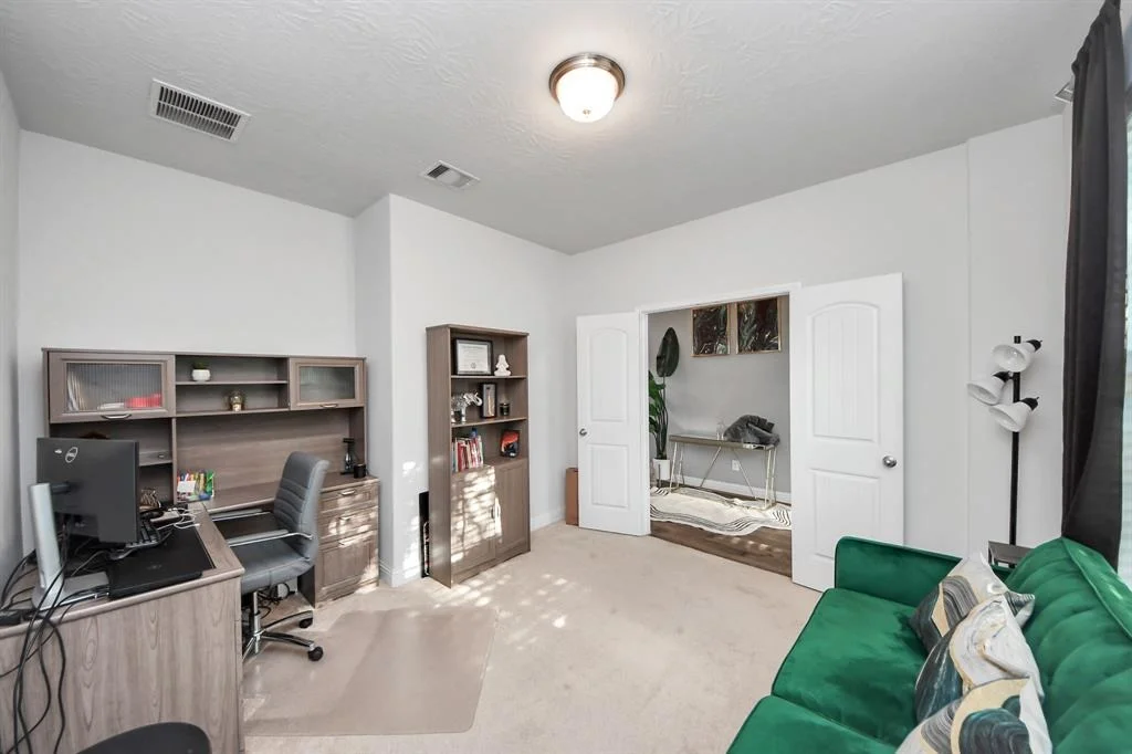 Photo of 8219 Oxbow Manor Lane