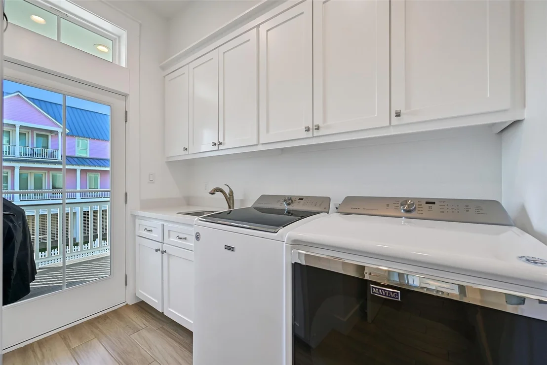 Photo of 11614 Beachside