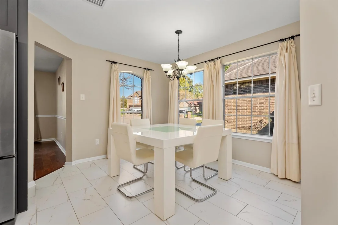Photo of 3315 La Seine Lane