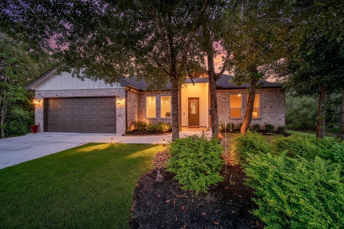 Photo of 25218 Melanie Pointe