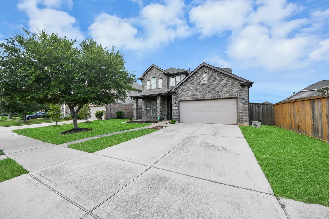 Photo of 23810 Providence Glen Trail