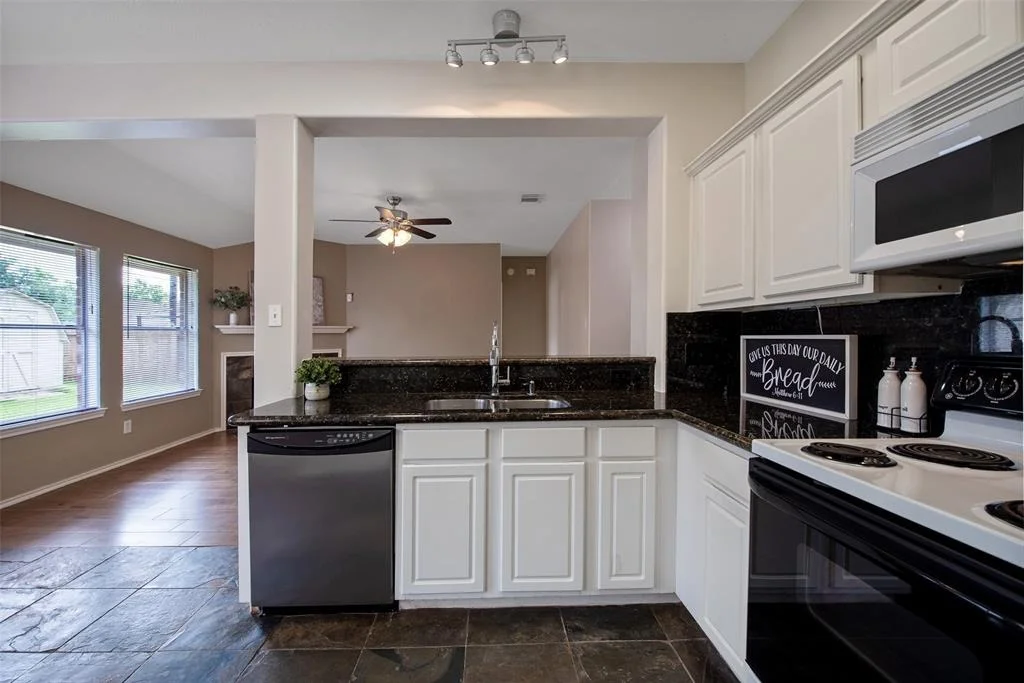 Photo of 16315 Redbud Berry Lane