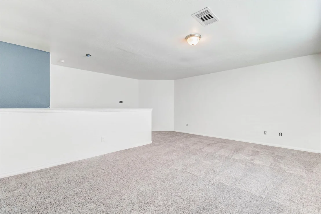 Photo of 2098 Saras Way