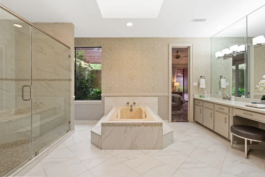 Photo of 12039 E Circle Drive