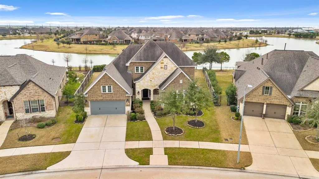 Photo of 2431 Juniper Bend