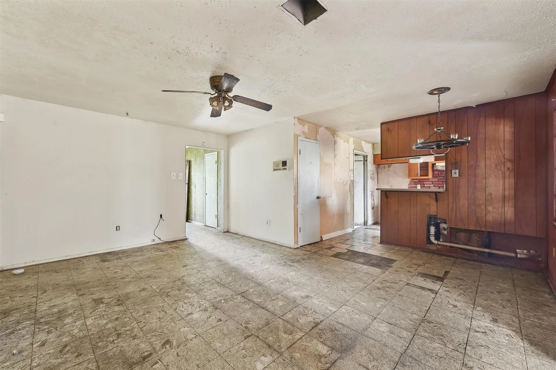 Photo of 5207 Madden Lane